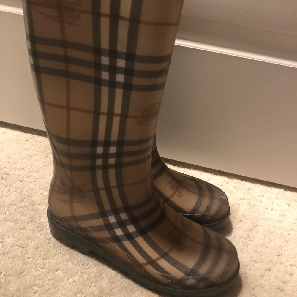 Burberry rain boots